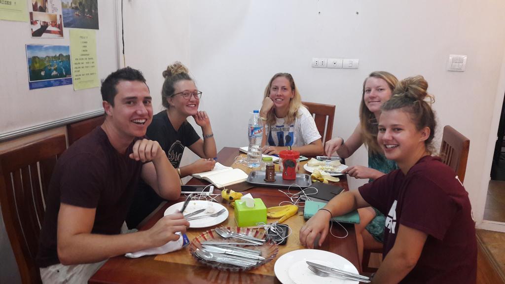 Hanoi Light Hostel Buitenkant foto